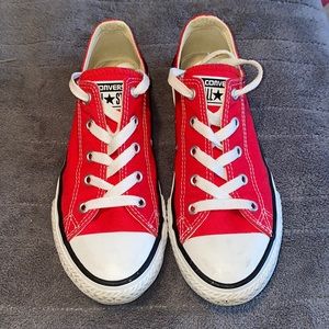 Red converse